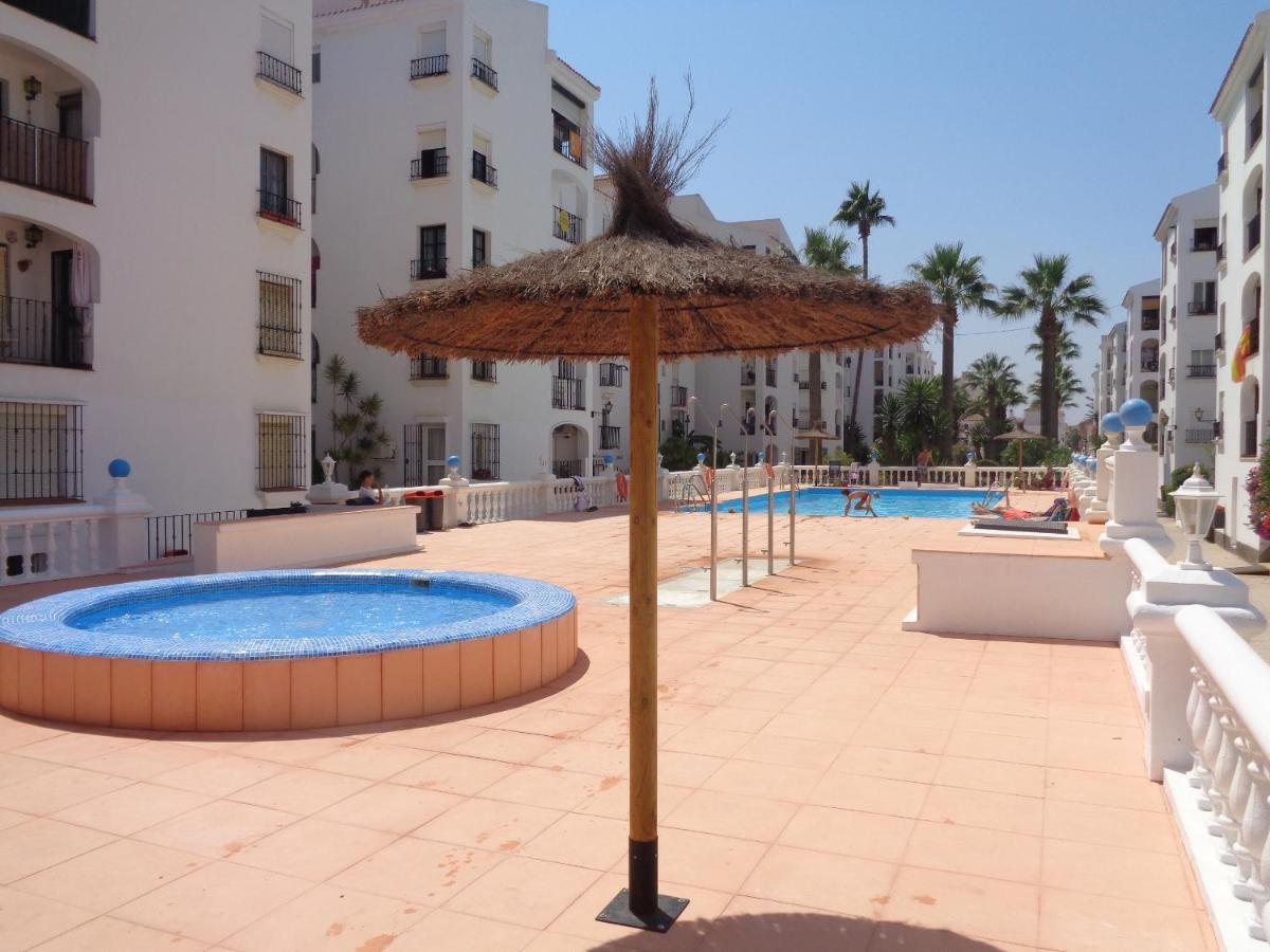 Appartement Punta Almina 100 M From T H E Sea San Luis de Sabinillas Eksteriør billede