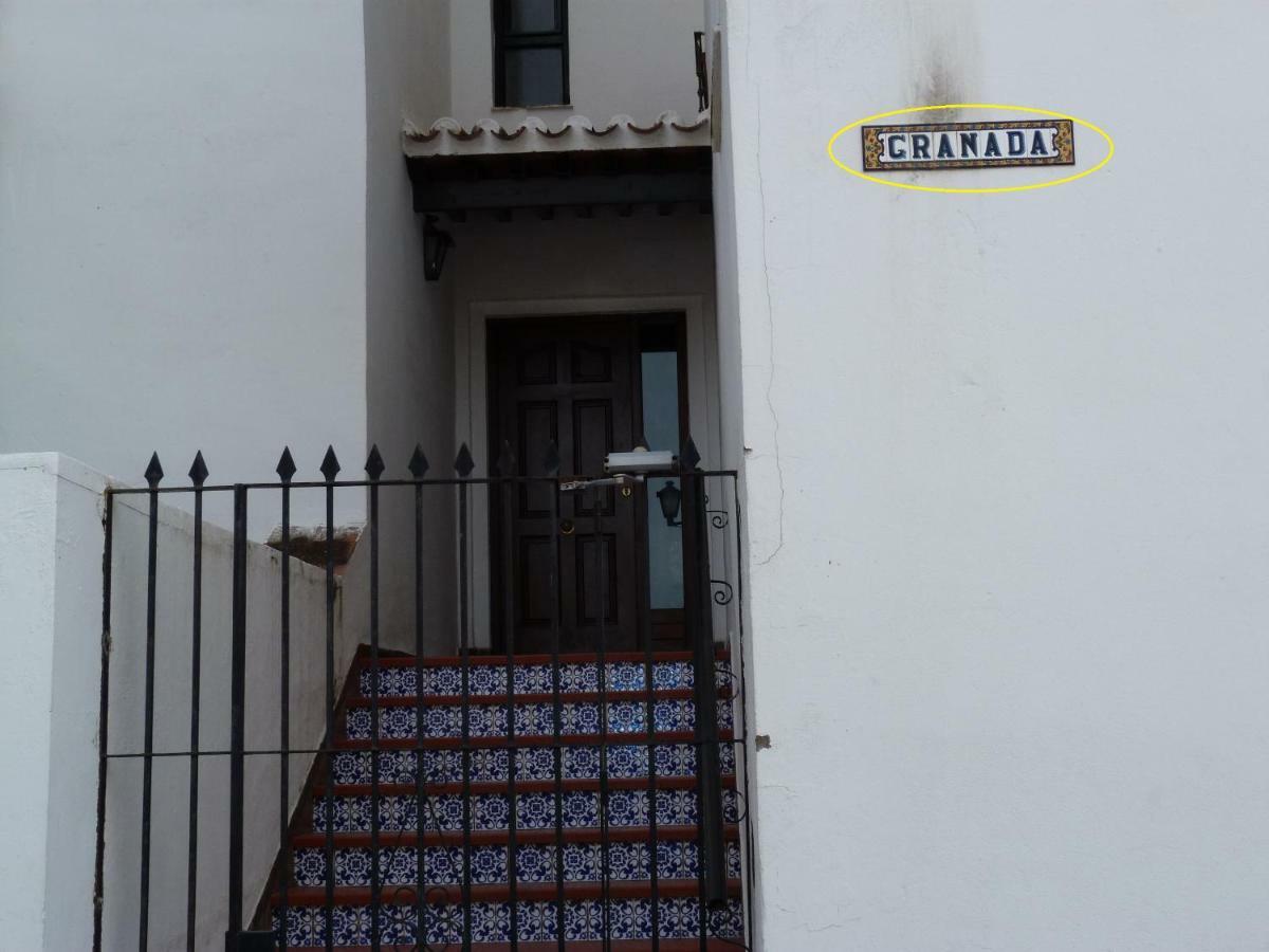 Appartement Punta Almina 100 M From T H E Sea San Luis de Sabinillas Eksteriør billede